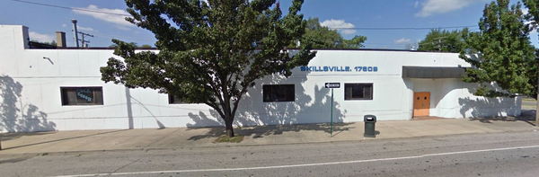 Rainbow Motel - From Web Listing (newer photo)